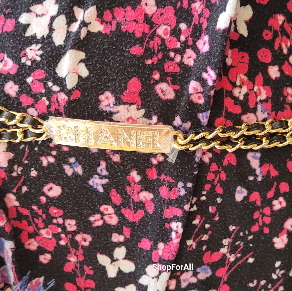 Chanel Gold and Black Chain Belt - Picture 10 of 10